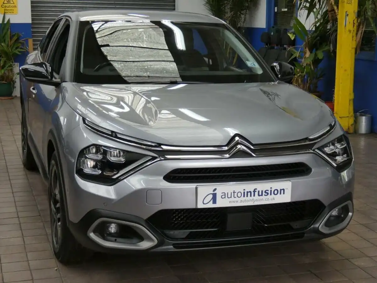 2021-citroen-c4-15bluehdi-shine-130ps-eat8-big-30