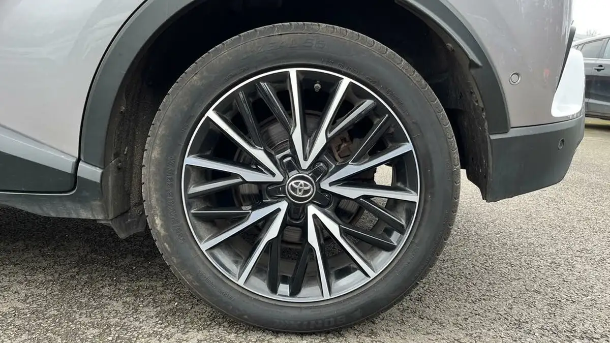 2018-toyota-c-hr-18-vvt-i-excel-big-28