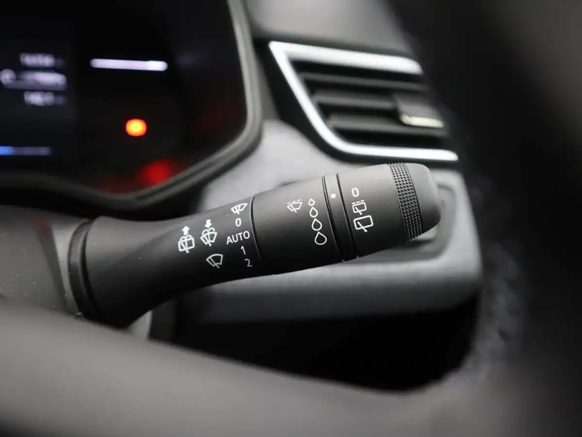 2024-renault-clio-16-evolution-big-23