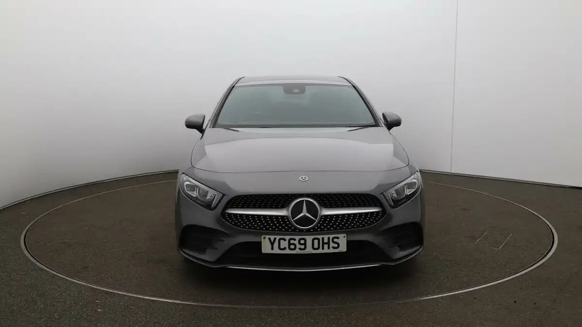 2019-mercedes-benz-a-class-13-a180-amg-line-hatchback-5d-big-2
