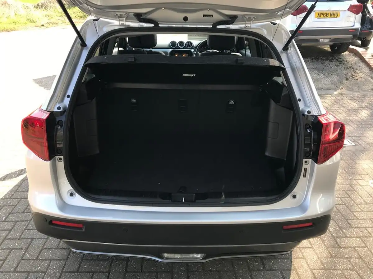2019-suzuki-vitara-14-boosterjet-sz5-big-5