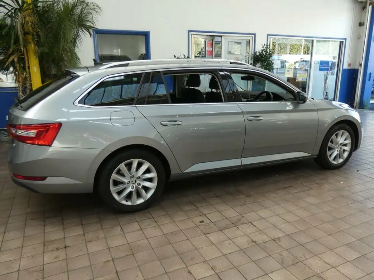 2021-skoda-superb-14-tsi-se-technology-156ps-estate-big-25