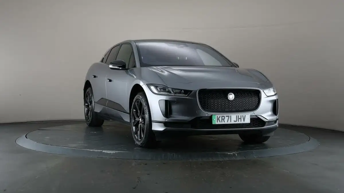 2021-jaguar-i-pace-ev400-black-big-44