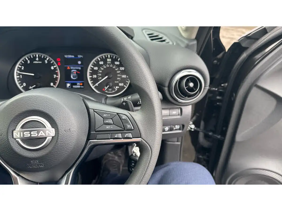2023-nissan-juke-10-dig-t-acenta-dct-big-23