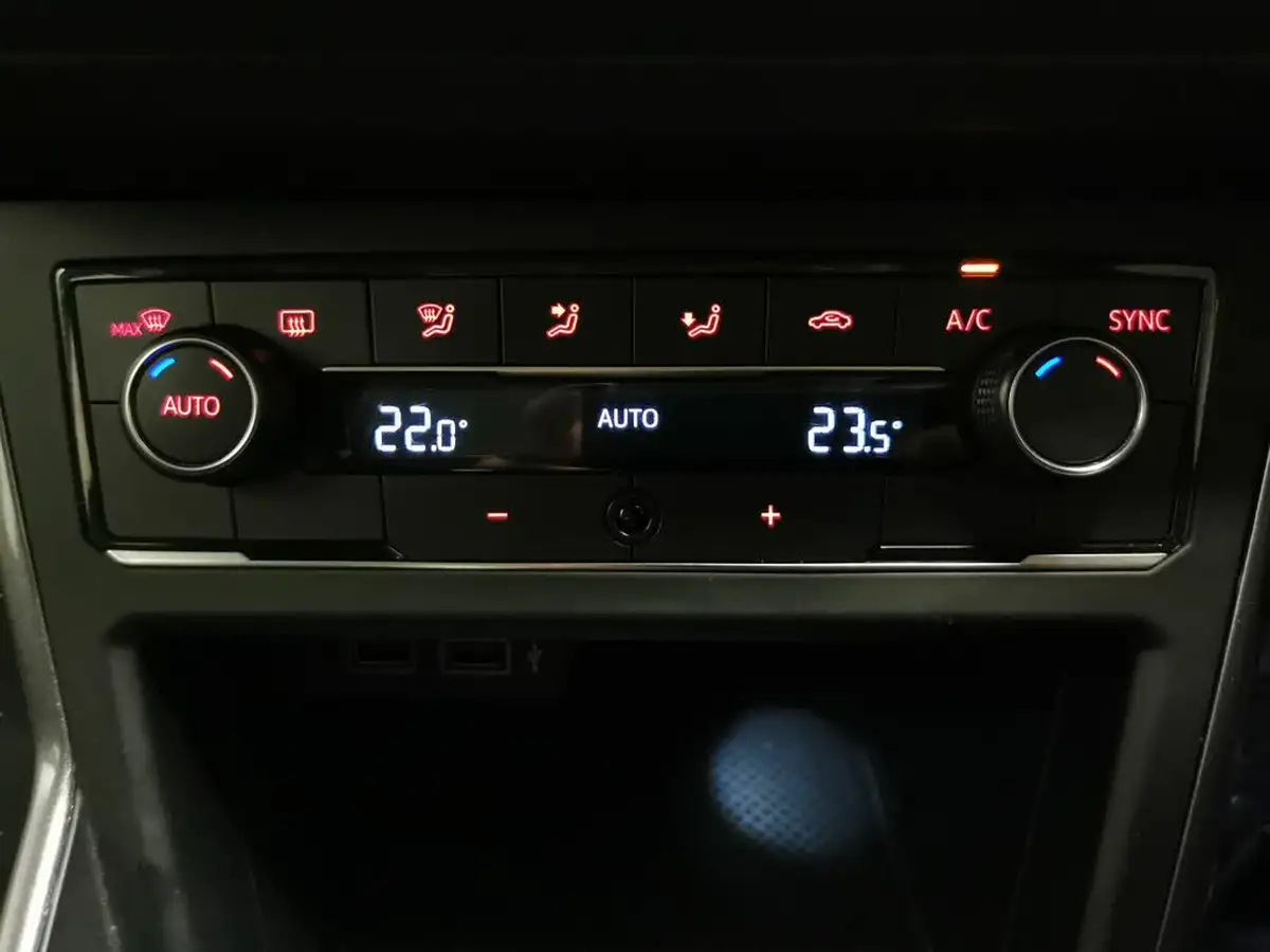 2018-volkswagen-polo-10-tsi-r-line-115ps-5d-big-13
