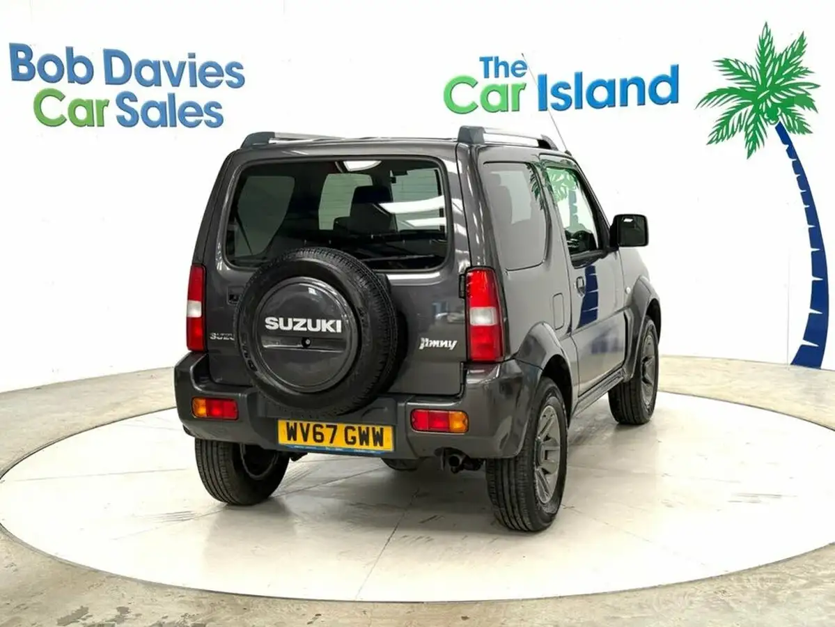 2017-suzuki-jimny-big-7