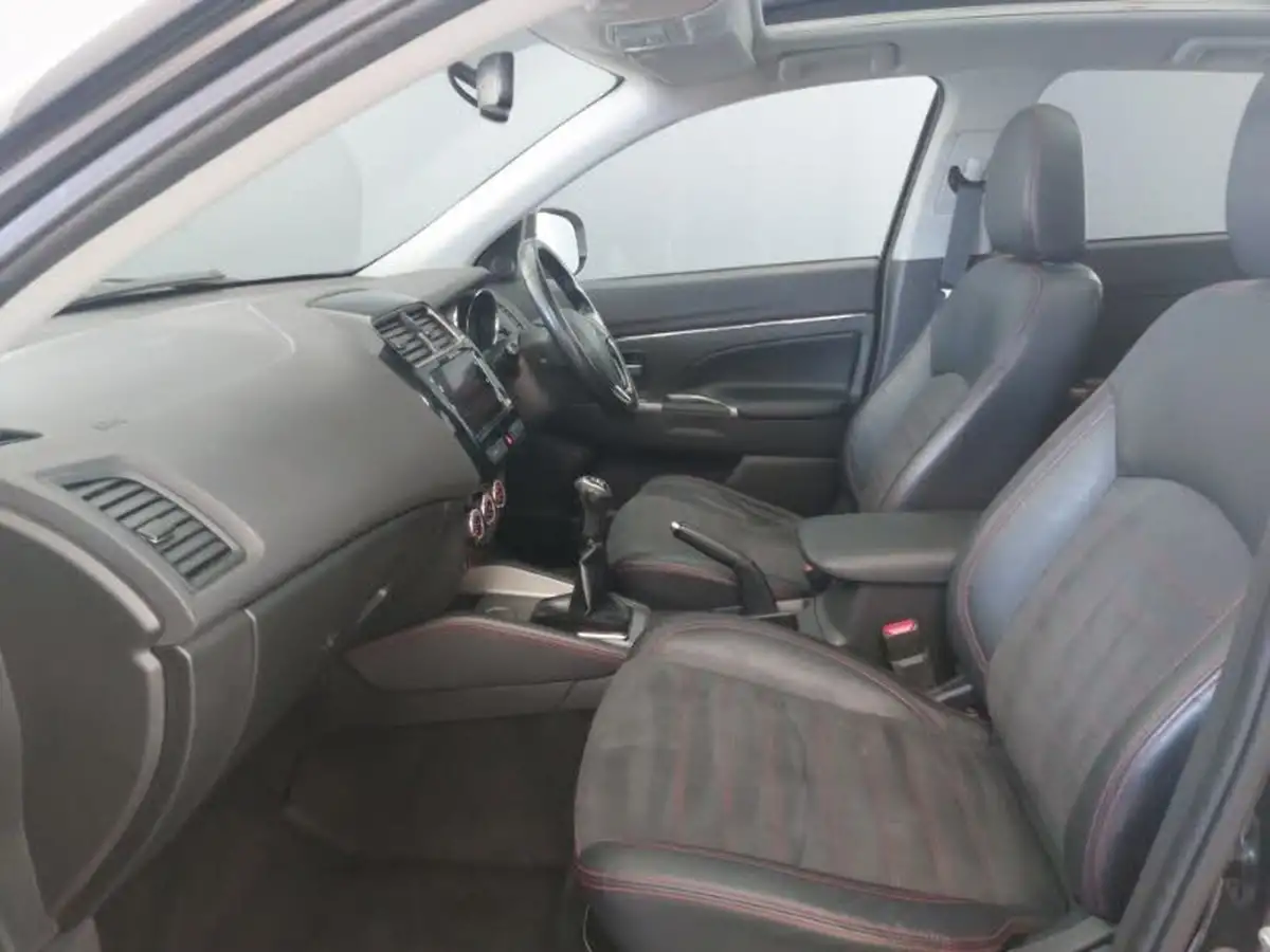 2018-mitsubishi-asx-16-4-big-4