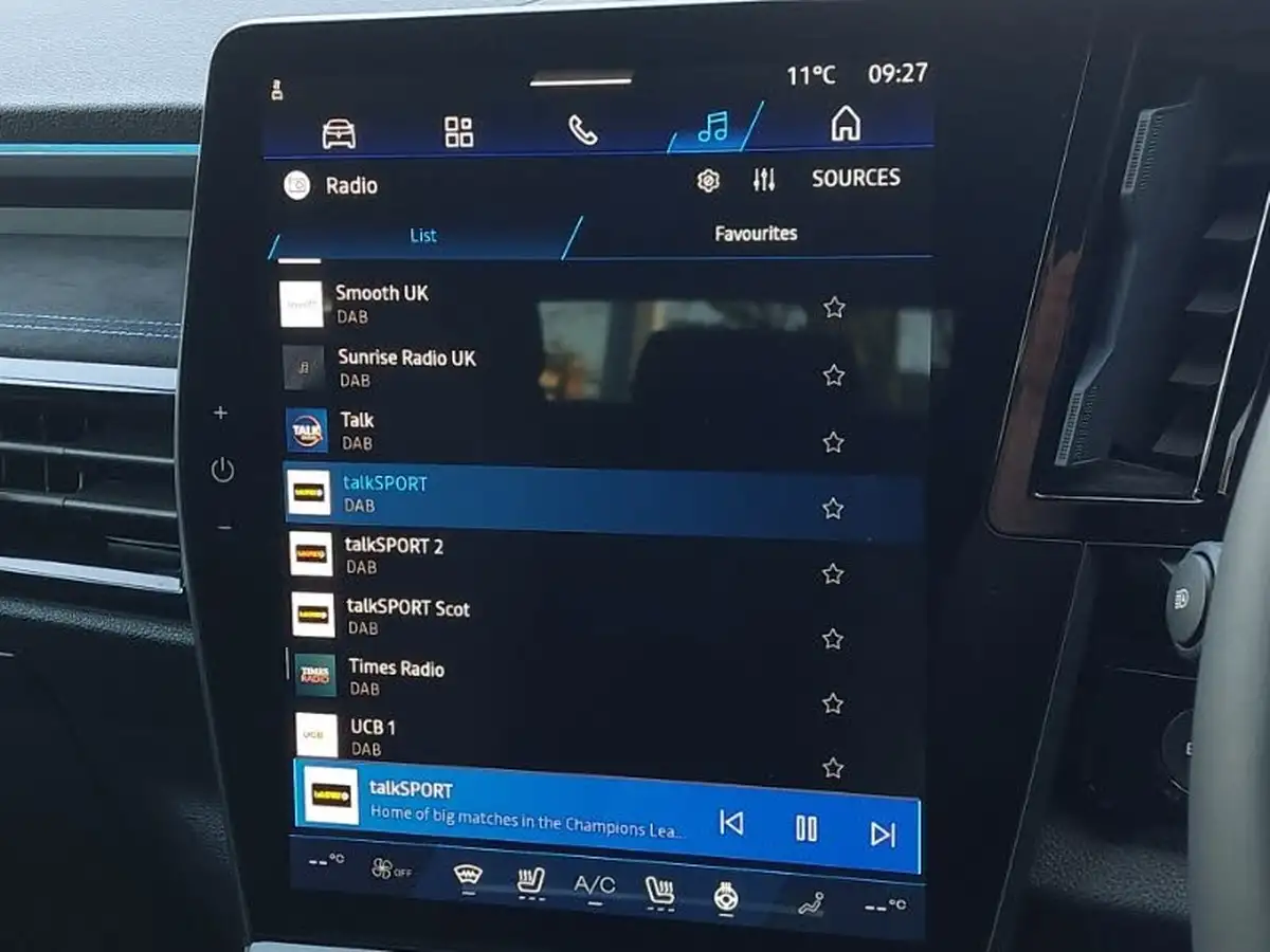 2024-renault-rafale-12-techno-esprit-alpine-300ps-4wd-plug-in-big-15