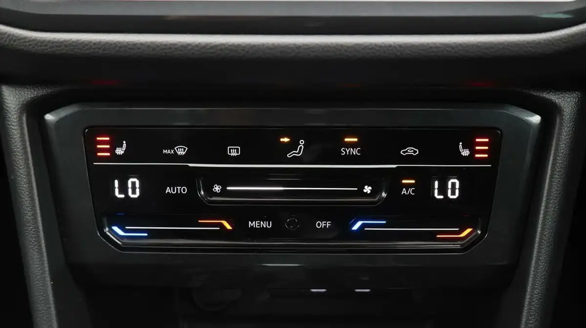 2021-volkswagen-tiguan-15-tsi-elegance-big-12