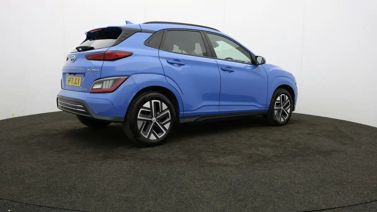 2022-hyundai-kona-e-premium-204ps-64kwh-7kw-obc-big-27