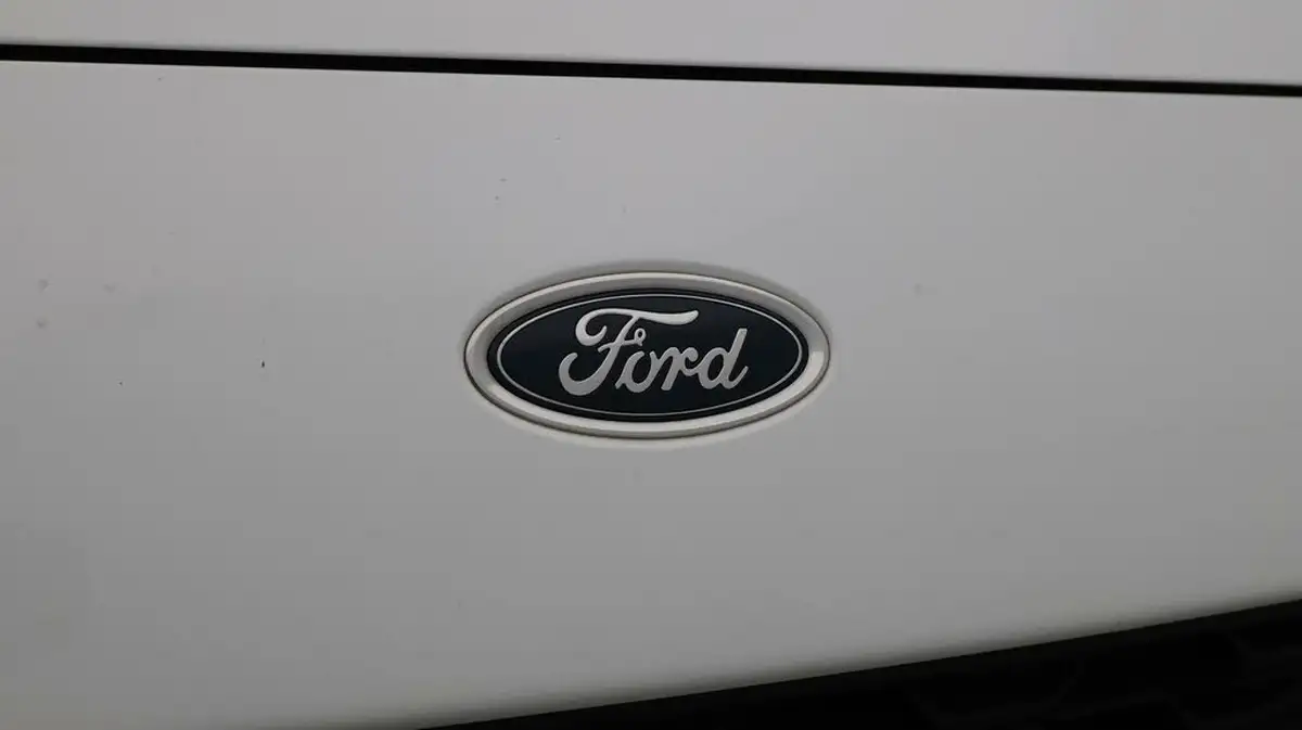2019-ford-focus-10t-st-line-ss-hatchback-big-20