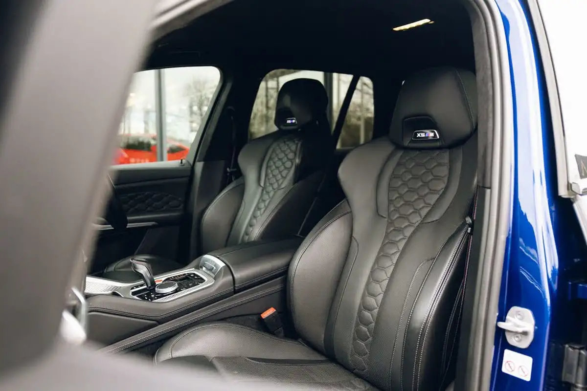 2022-bmw-x5-44-m-competition-big-42