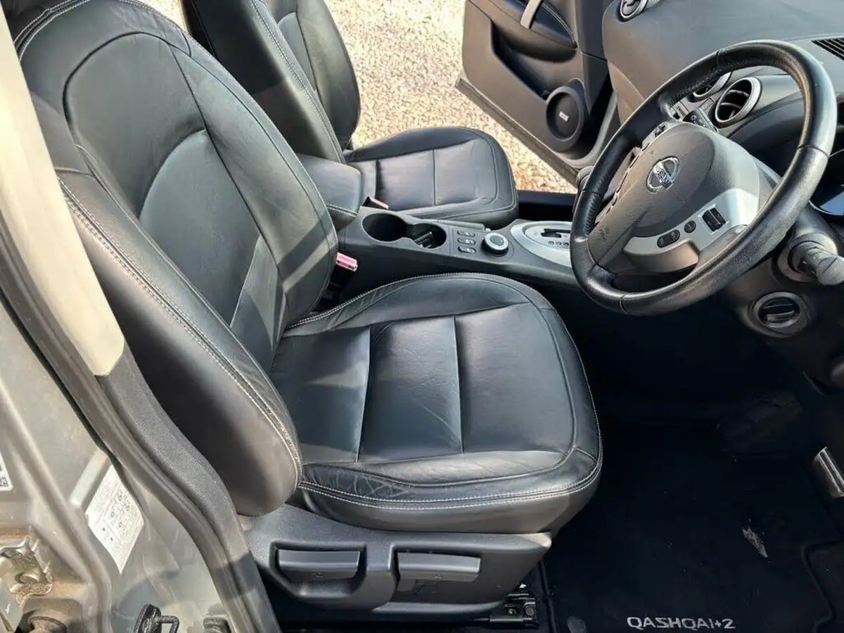 2013-nissan-qashqai2-20td-tekna-big-15