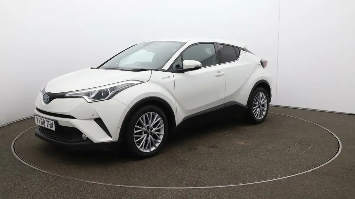 2019-toyota-c-hr-18-vvt-i-excel-big-3