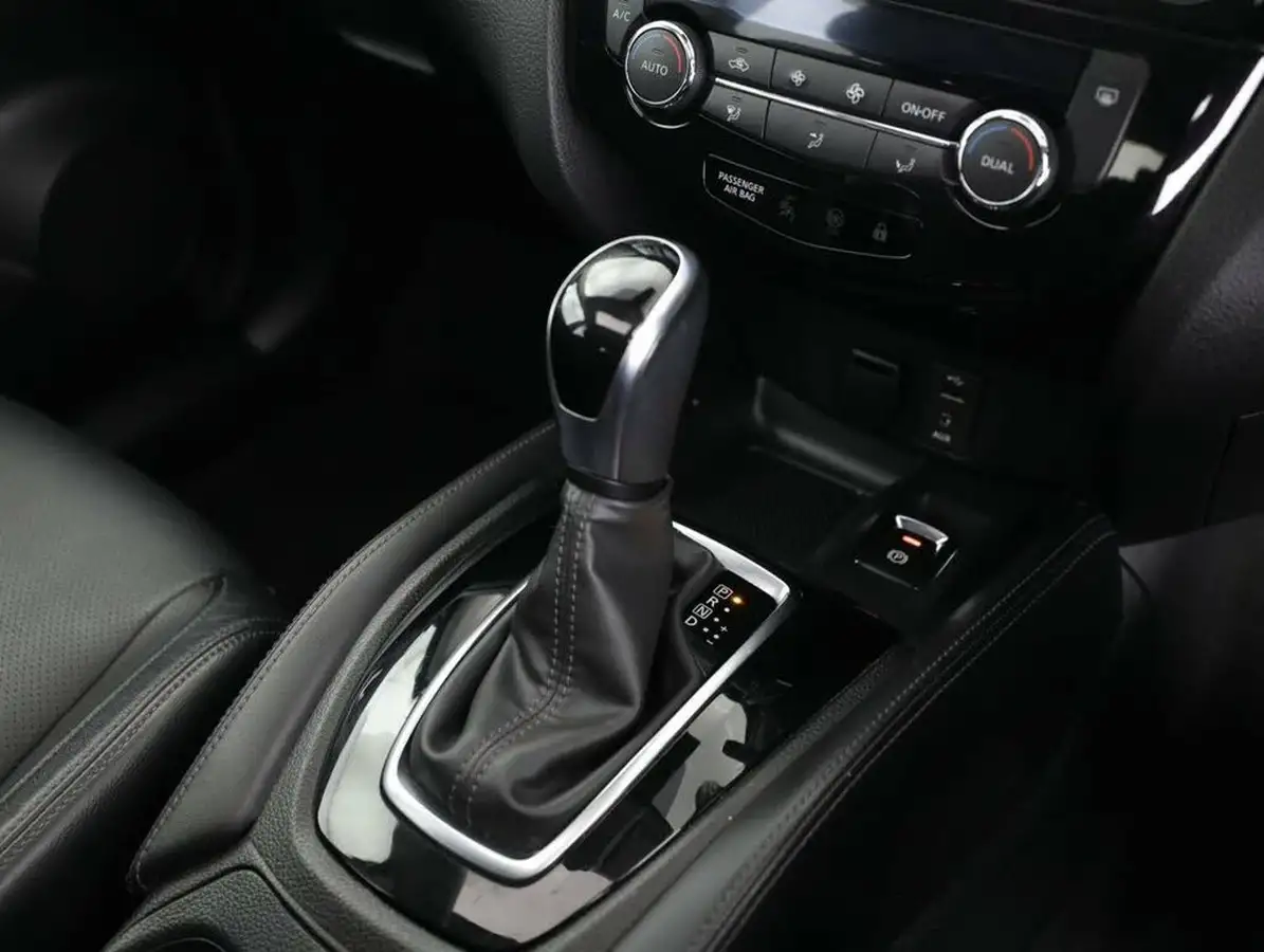 2019-nissan-x-trail-17dci-tekna-5-seat-cvt-big-20