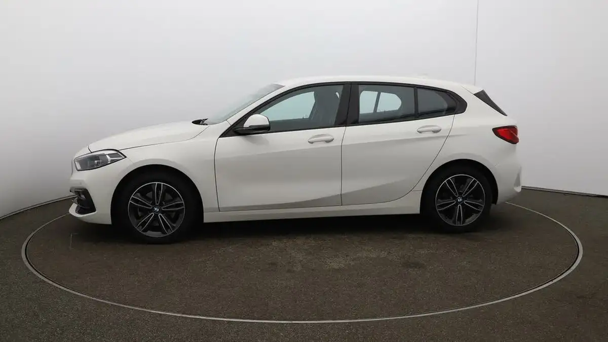 2022-bmw-1-series-15-118i-sport-dct-big-4