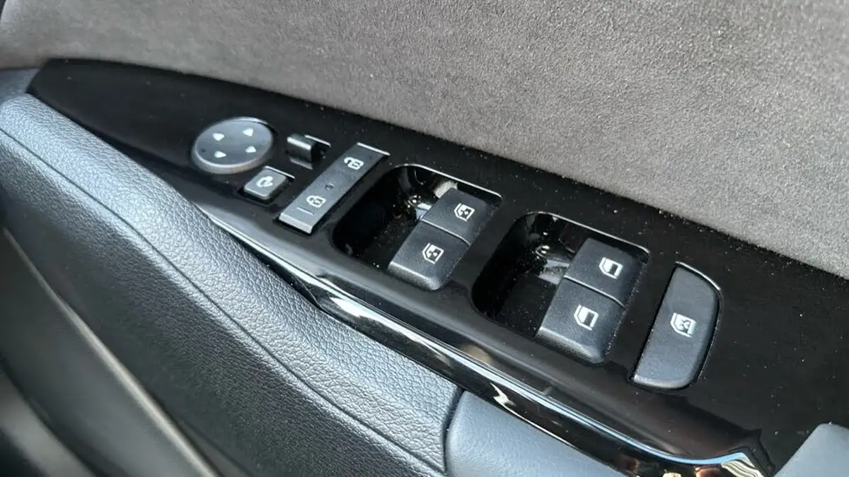 2024-kia-sportage-16-t-gdi-gt-line-s-148bhp-48v-dct-big-16