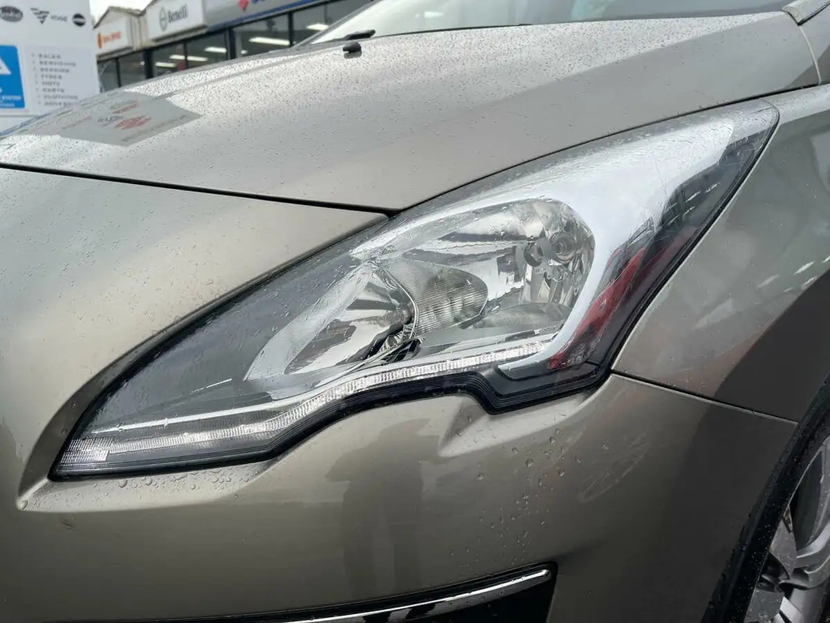 2017-peugeot-3008-crossover-16bluehdi-active-auto-big-30