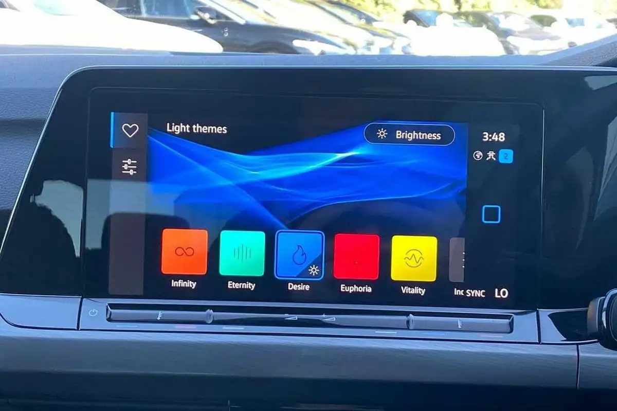 2022-volkswagen-golf-15-etsi-style-150ps-hatchback-big-29