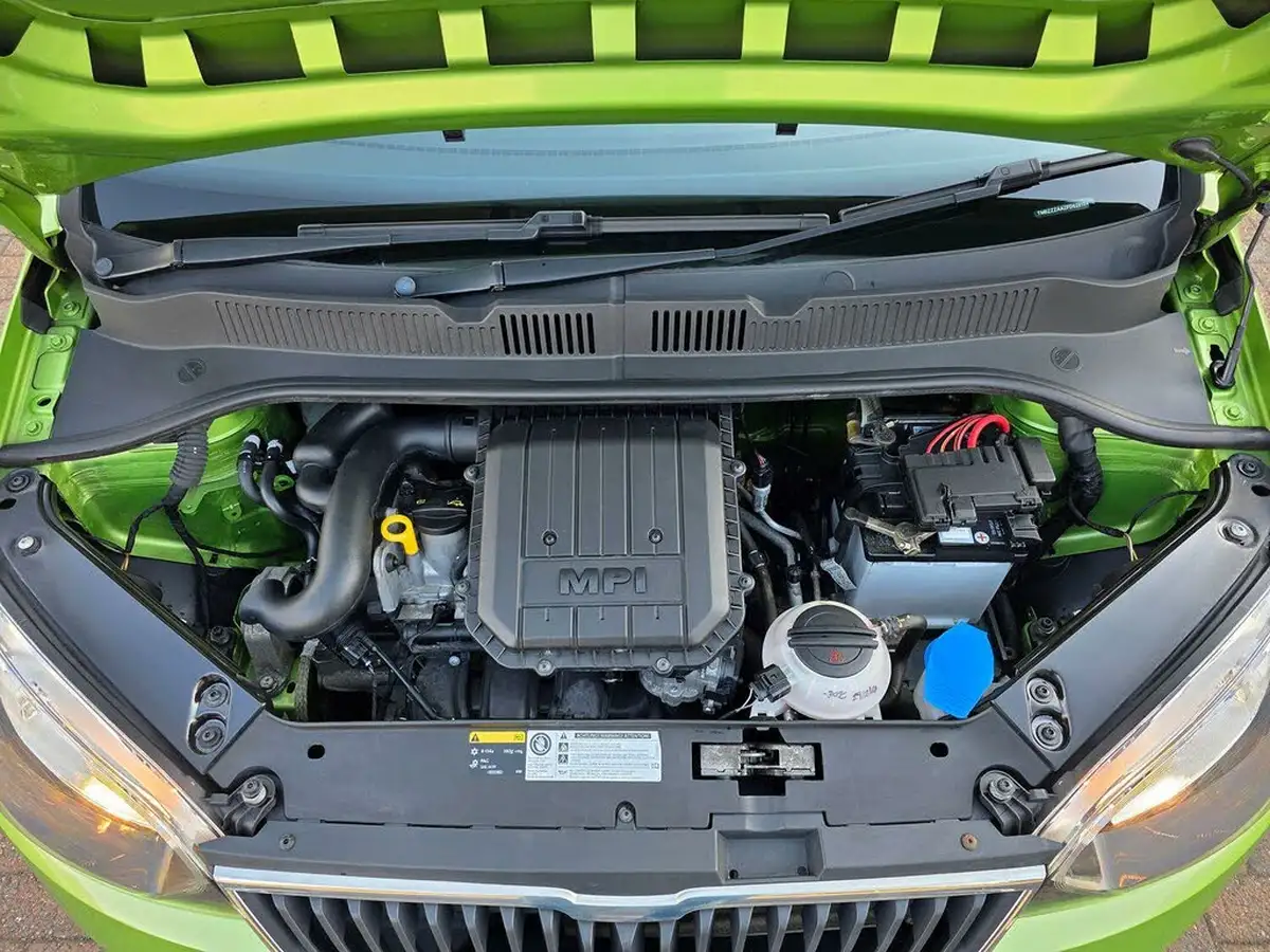 2015-skoda-citigo-10-se-5d-big-36