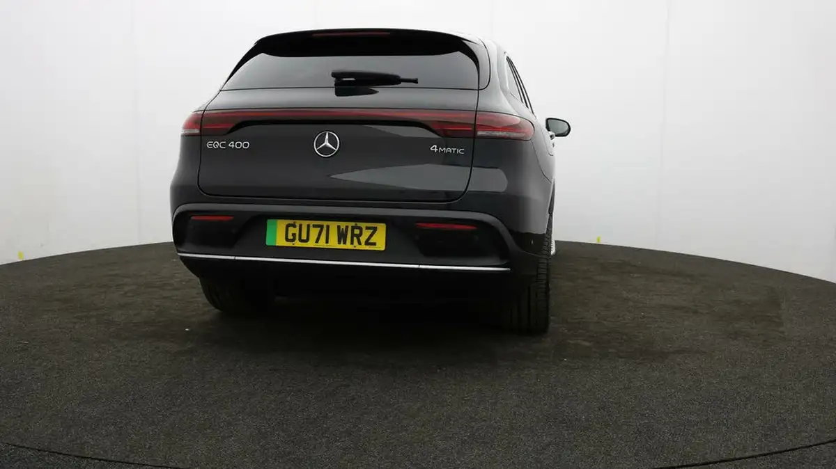 2021-mercedes-benz-eqc-e-eqc-400-amg-line-big-68