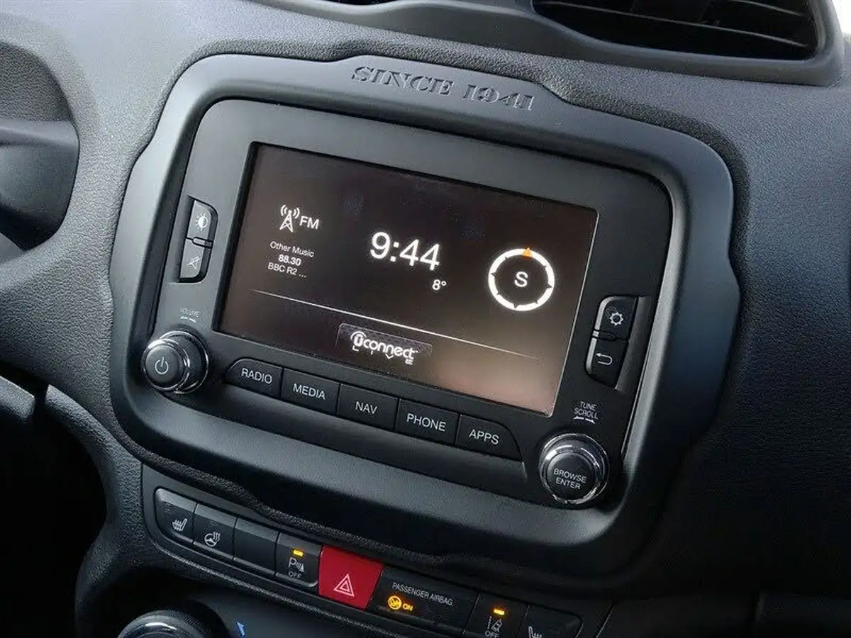 2016-jeep-renegade-16-multijet-ii-limited-ss-big-20