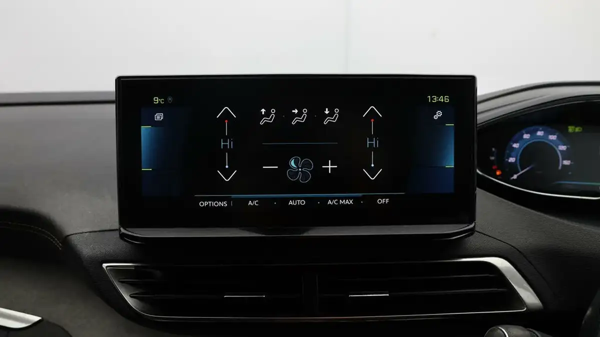 2021-peugeot-3008-suv-16-puretech-gt-premium-225bhp-hybrid-e-eat8-big-11