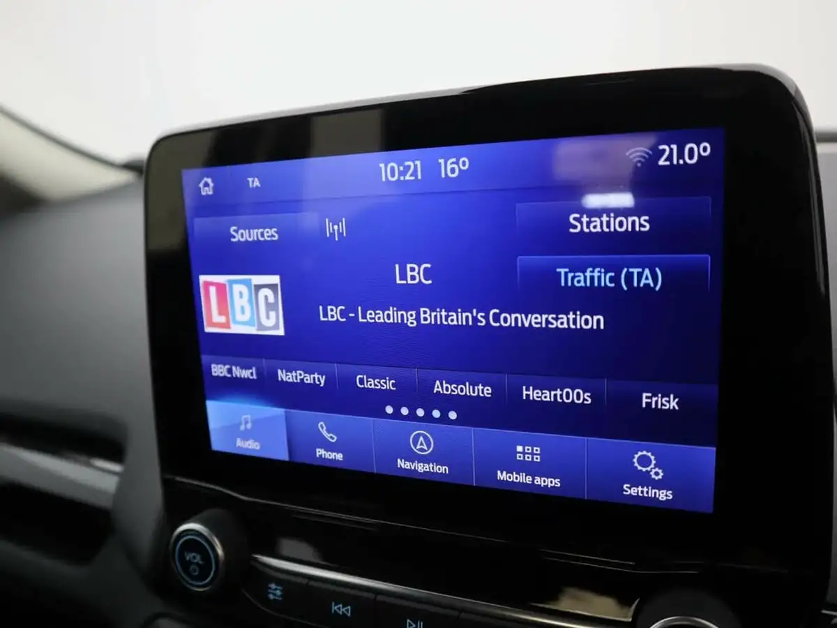 2021-ford-ecosport-10t-titanium-big-11