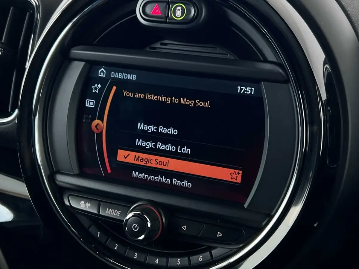 2018-mini-countryman-20-cooper-s-ss-auto-big-28