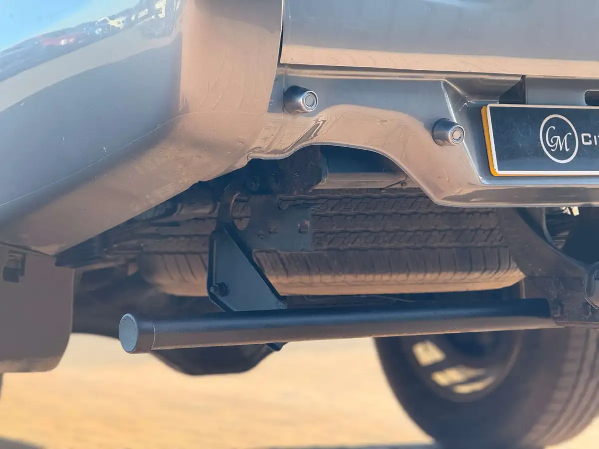 2017-mitsubishi-l200-24di-d-titan-178bhp-eu6-big-35