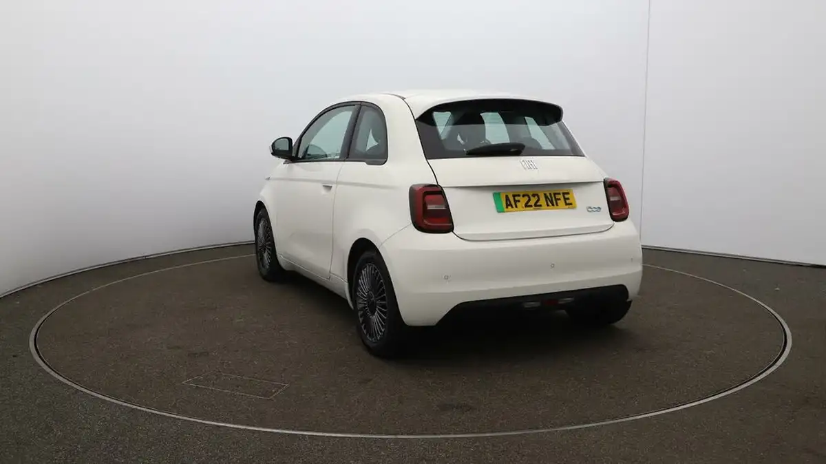 2022-fiat-500-e-icon-117bhp-big-52