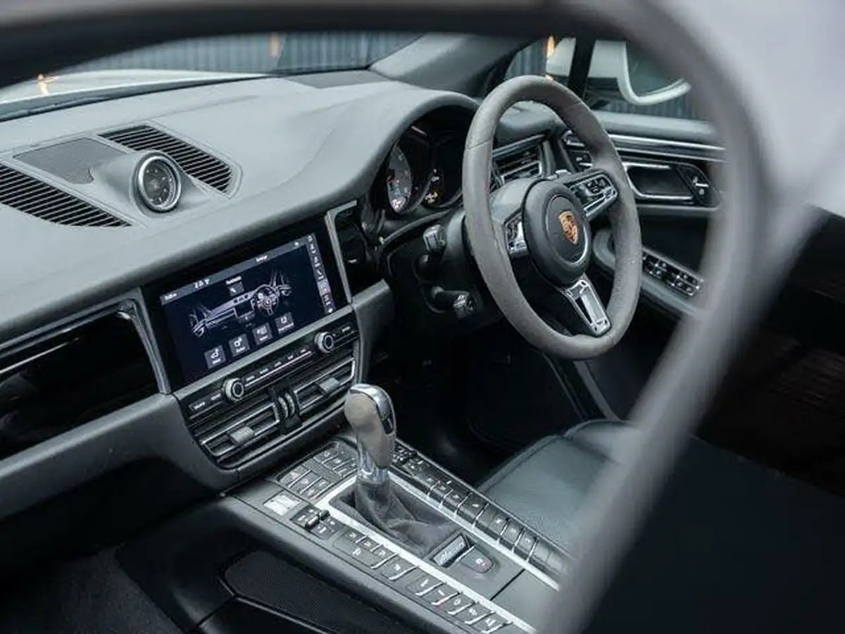 2020-porsche-macan-30-v6-s-big-43