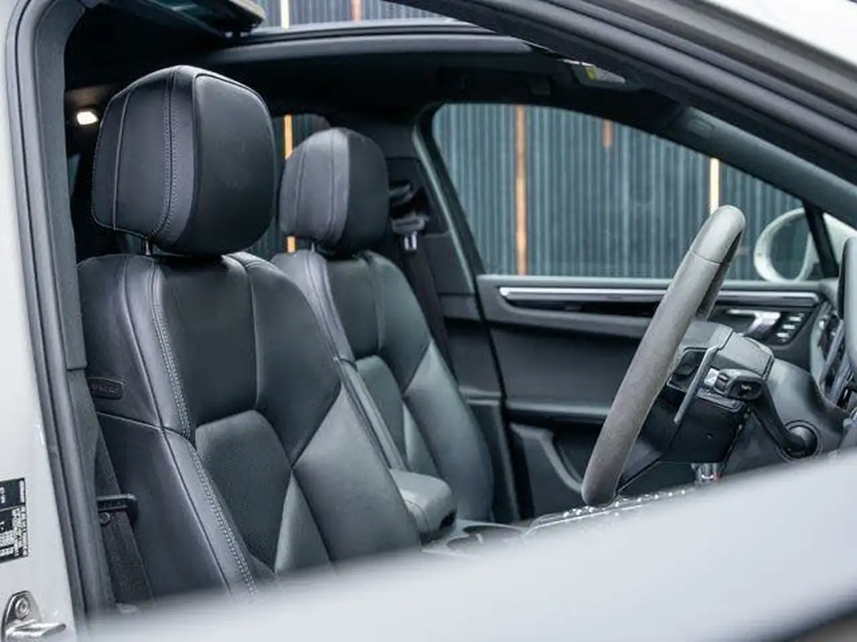 2020-porsche-macan-30-v6-s-big-19