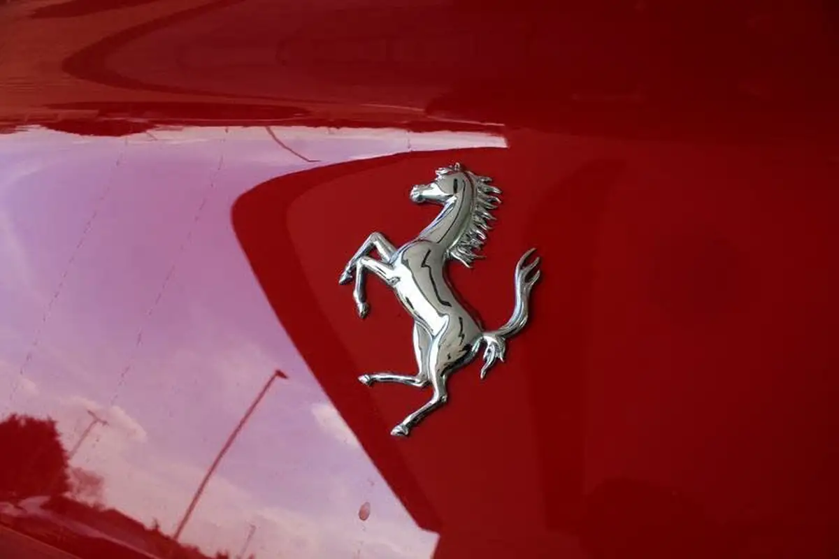 2019-ferrari-portofino-bca-big-41