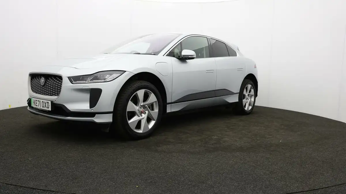 2021-jaguar-i-pace-ev400-se-big-53