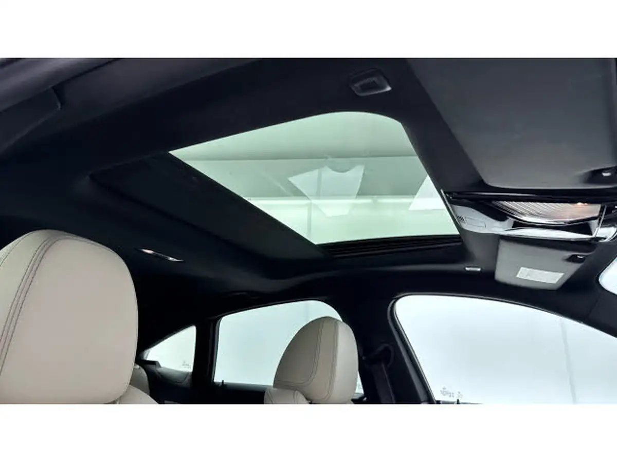 2022-bmw-i4-e-m50-big-16