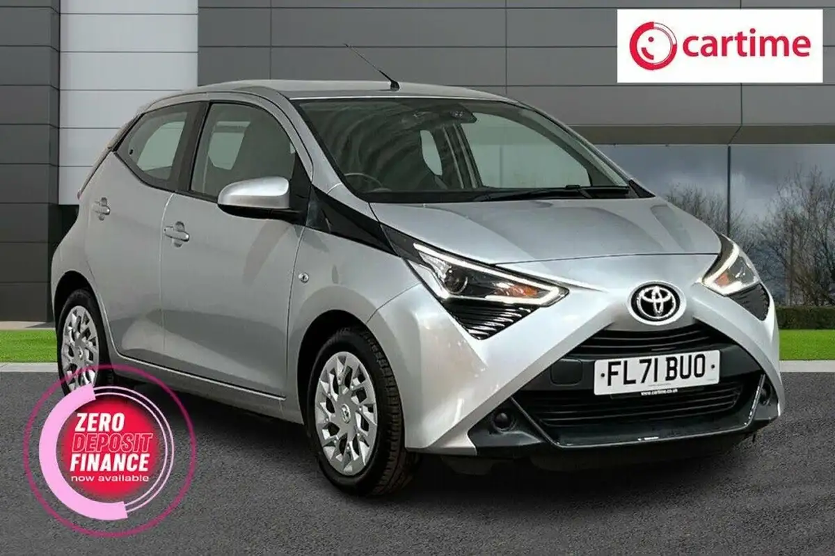 2021-toyota-aygo-10-vvt-i-x-play-tss-big-0