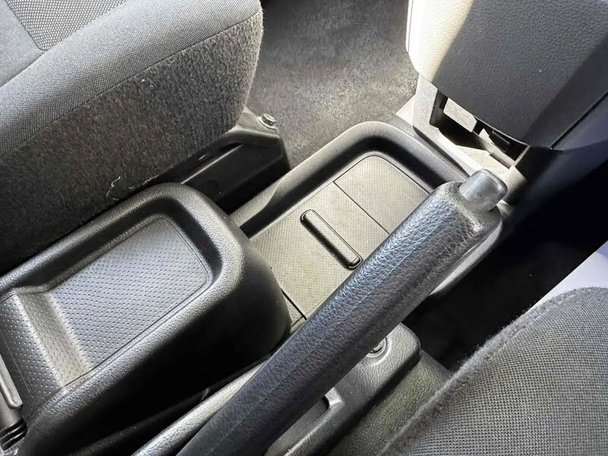 2019-nissan-env200-e-acenta-panel-van-auto-big-27