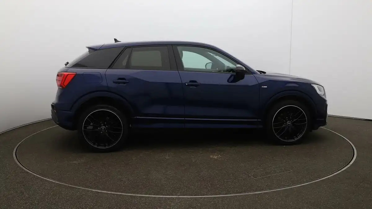 2021-audi-q2-15-35-tfsi-black-edition-big-43