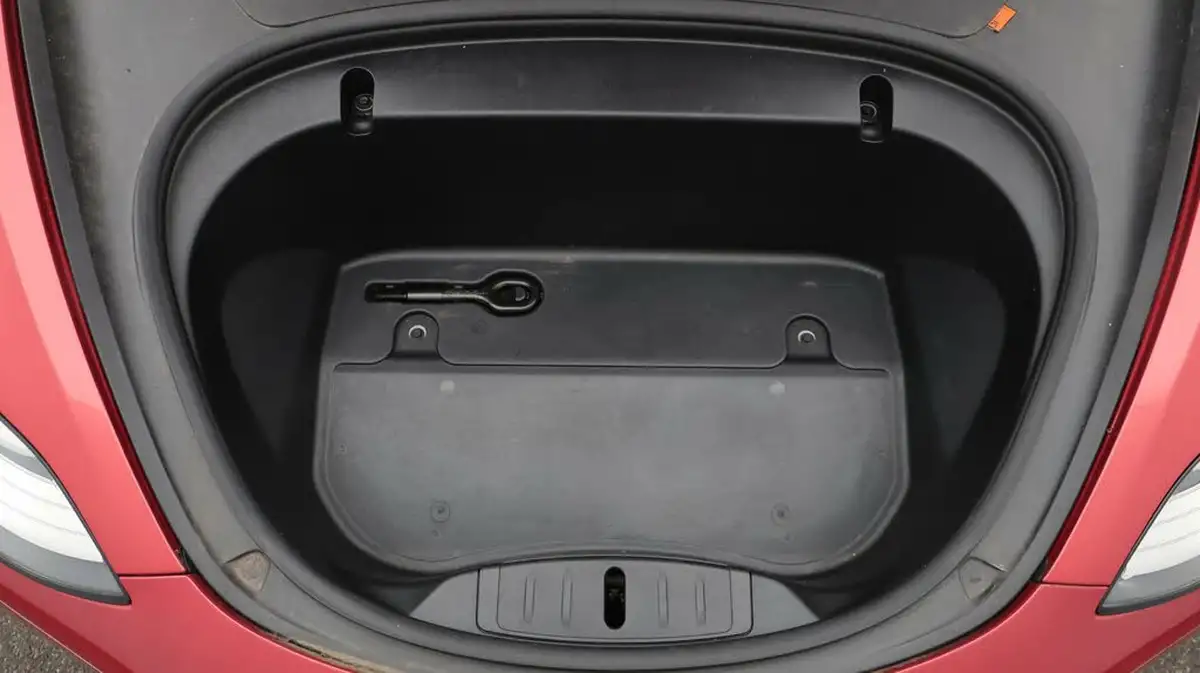 2020-tesla-model-3-e-standard-plus-big-19