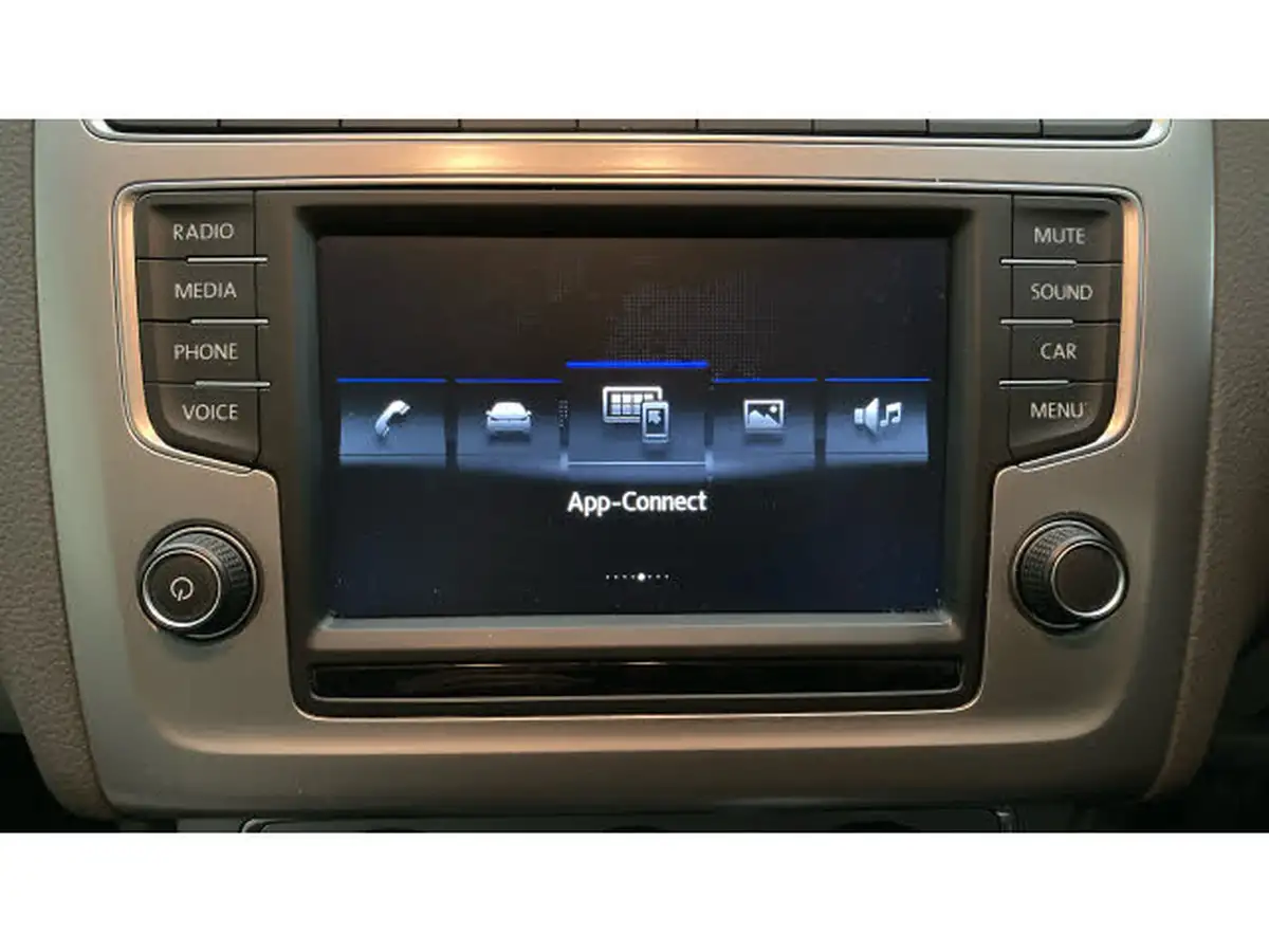 2016-volkswagen-polo-12-tsi-beats-3d-big-21