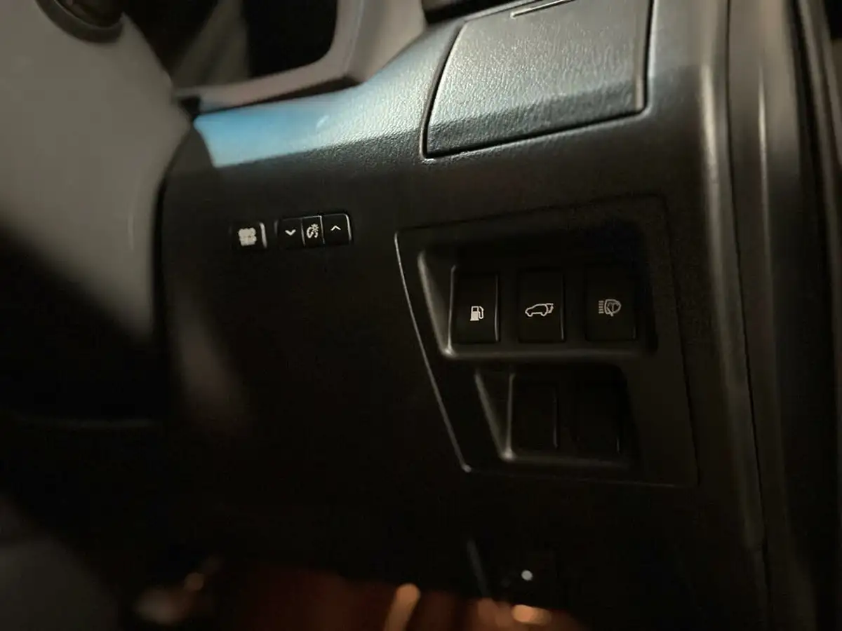 2015-lexus-rx-450h-35-advance-pan-big-10