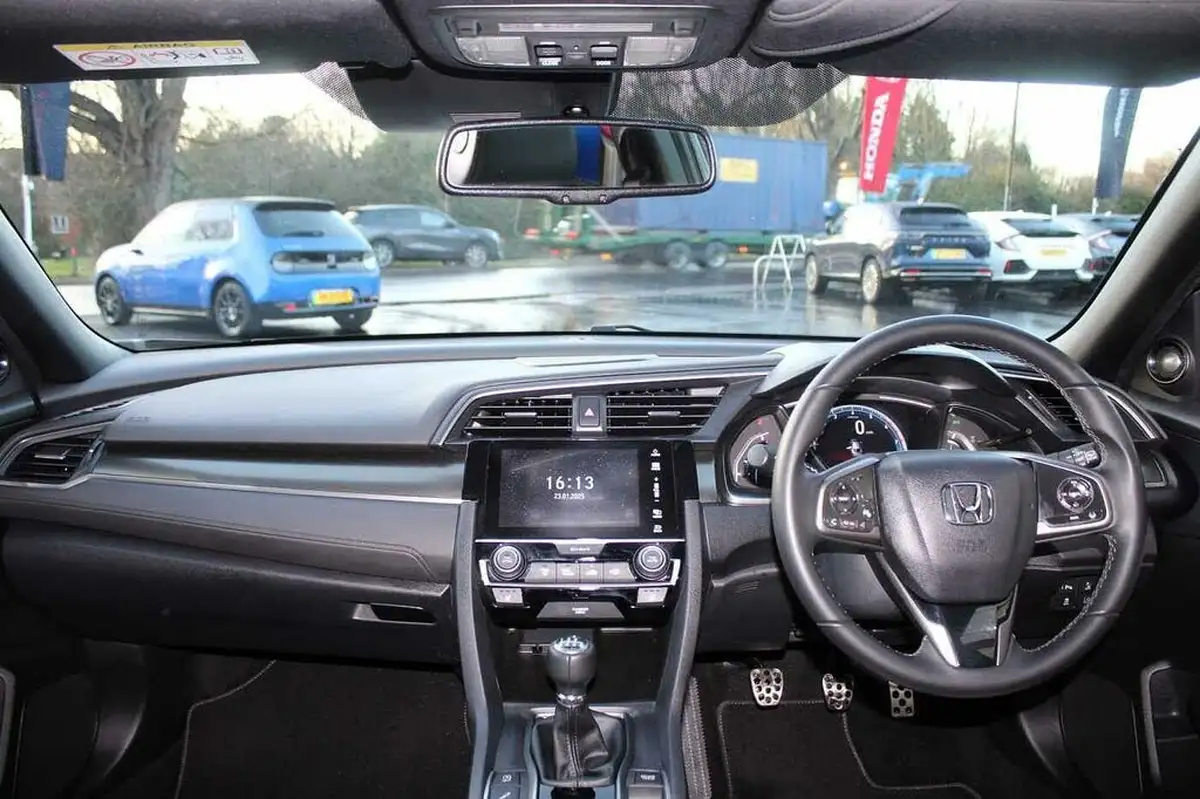 2019-honda-civic-10-vtec-turbo-ex-ss-hatchback-5d-big-3