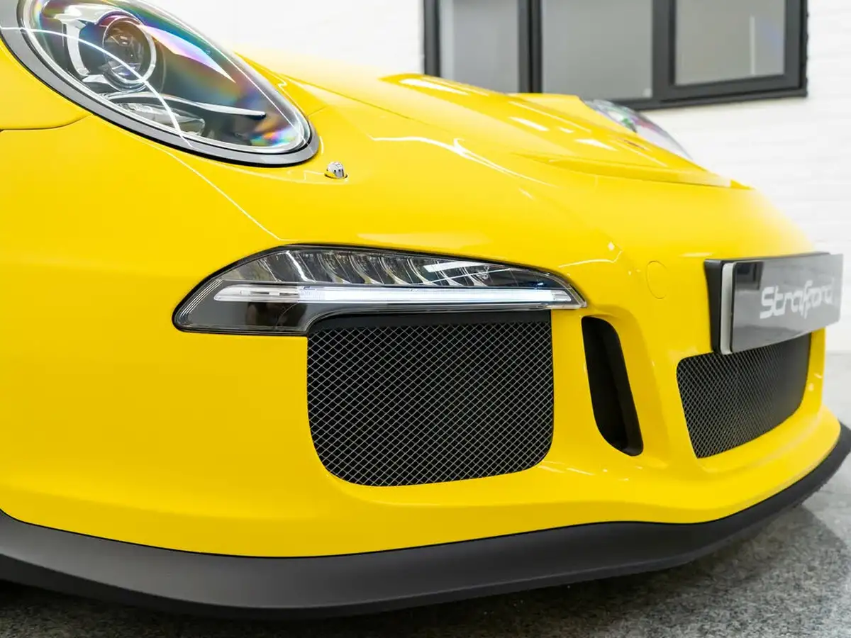 2014-porsche-911-38-gt3-big-25