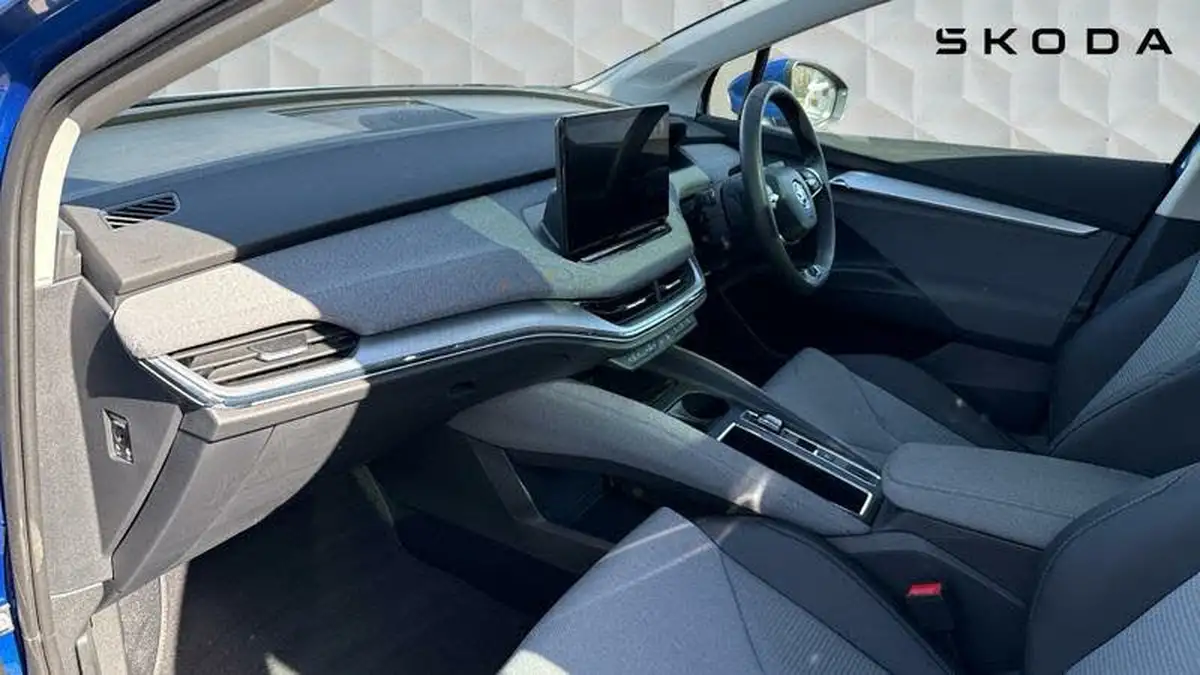 2022-skoda-enyaq-e-80-82-kwh-big-1