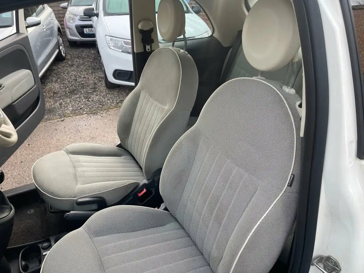 2013-fiat-500-12-lounge-big-23