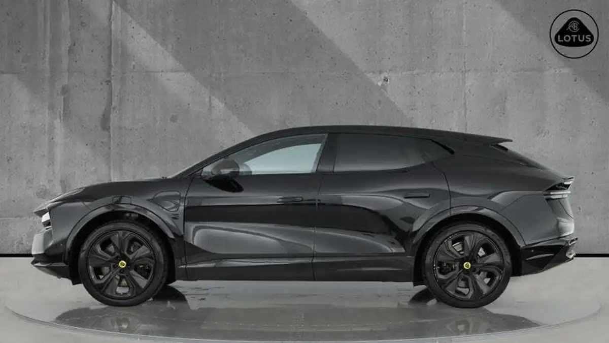 2023-lotus-eletre-e-s-big-17