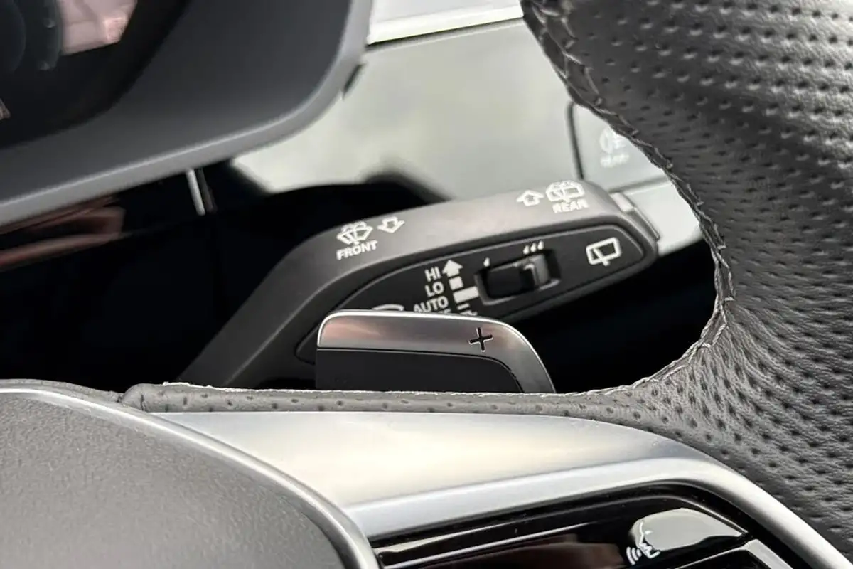 2024-audi-q8-e-tron-55e-s-line-suv-big-50