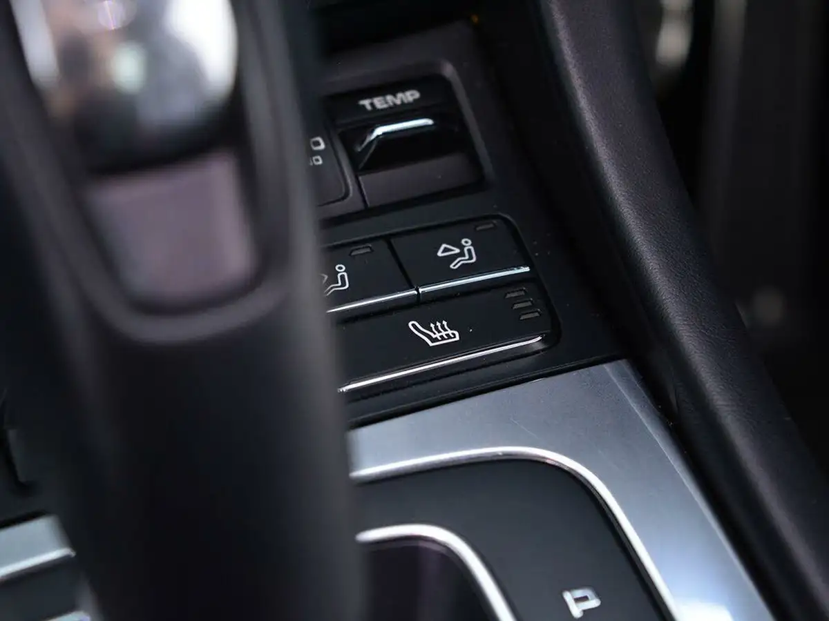 2013-porsche-911-34-carrera-coupe-pdk-big-22