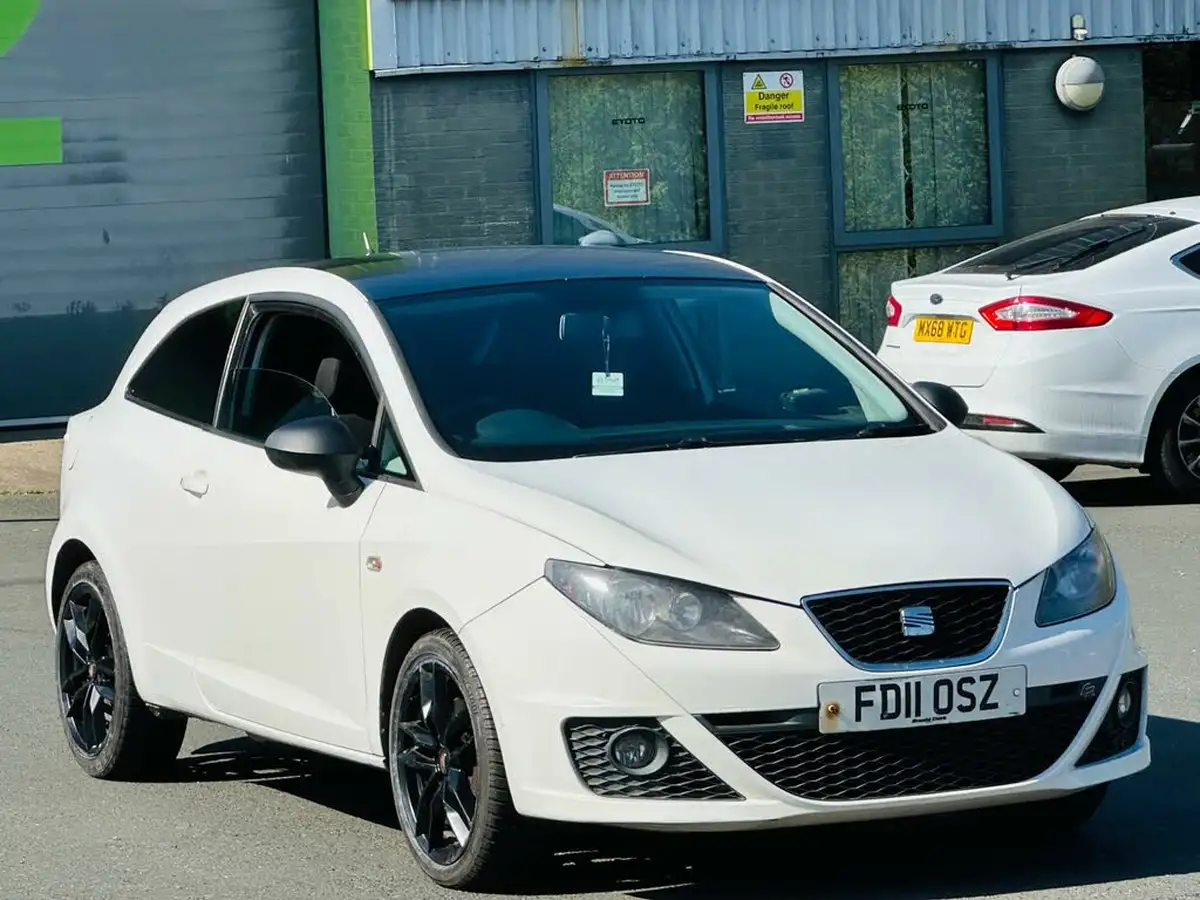 2011-seat-ibiza-20td-fr-cr-sportcoupe-3d-big-5